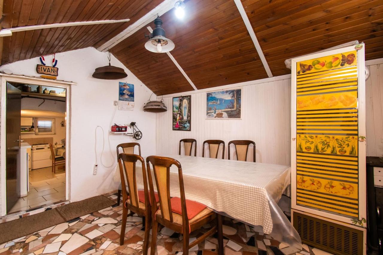 Apartment Ivan Vrsi Εξωτερικό φωτογραφία