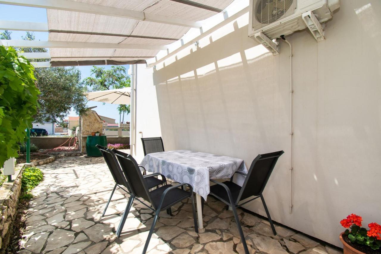 Apartment Ivan Vrsi Εξωτερικό φωτογραφία